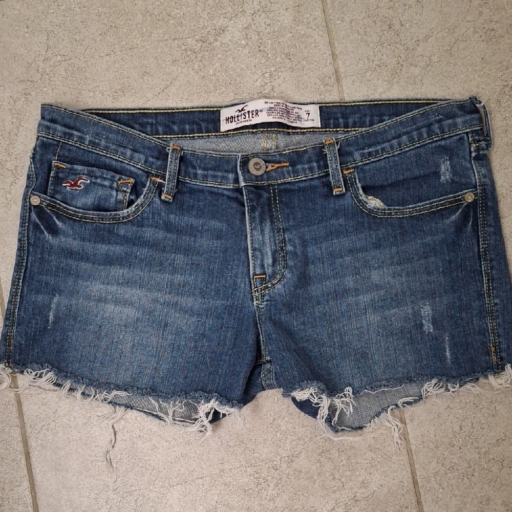 Hollister Women's Blue Stretch Denim Shorts